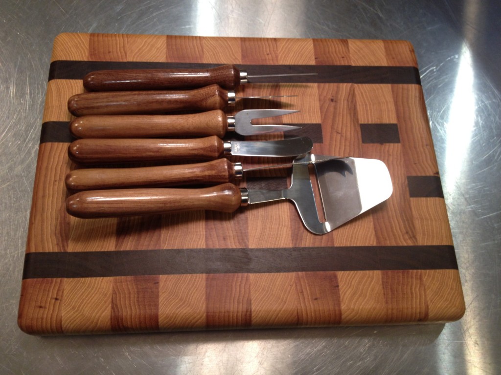 End grain cheese board and cutlery